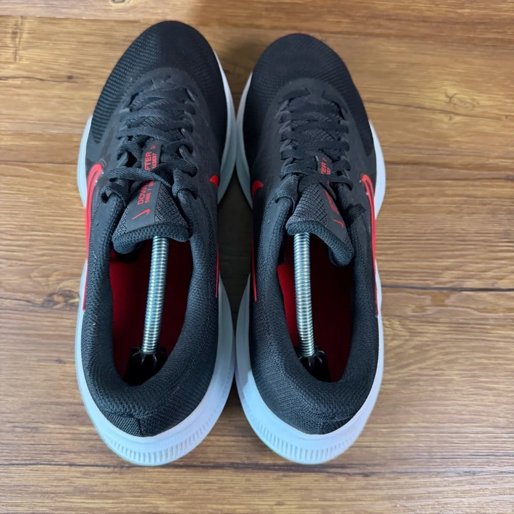 Nike Downshifter 11 Running Shoes Men’s Size 13 Athletic Sneakers